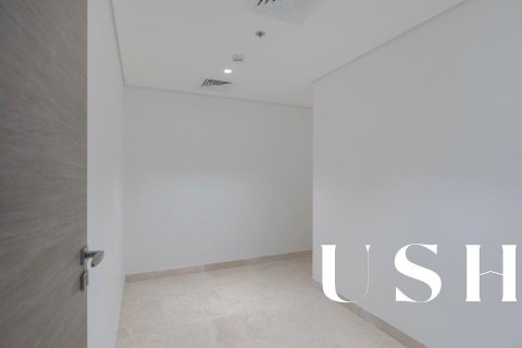 Apartment in Business Bay, Dubai 1 bedroom, 111 sq.m. № 46705 - photo 17