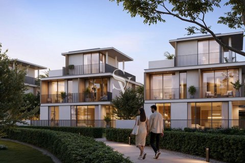 Купить виллу в Дубай Инвестмент Парке, Дубай: 4 спальни, 321м², № 121752 - фото 9