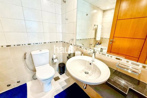 Apartment in Dubai Marina, Dubai 3 bedrooms, 275 sq.m. № 43528 - photo 11
