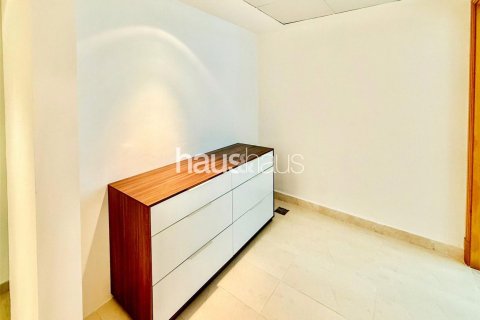 Apartment in Dubai Marina, Dubai 3 bedrooms, 275 sq.m. № 43528 - photo 14