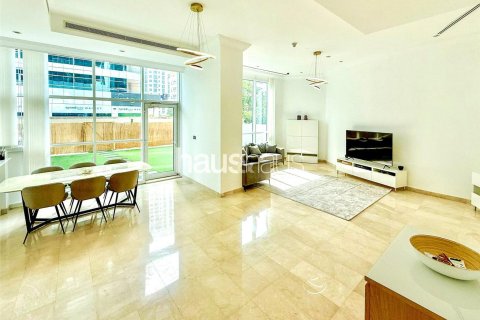 Apartment in Dubai Marina, Dubai 3 bedrooms, 275 sq.m. № 43528 - photo 13