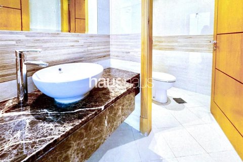 Apartment in Dubai Marina, Dubai 3 bedrooms, 275 sq.m. № 43528 - photo 8