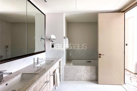 Apartment in Dubai Creek Harbour (The Lagoons), Dubai 2 bedrooms, 102 sq.m. № 43519 - photo 15