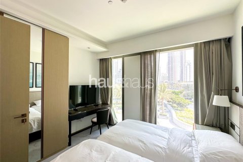 Apartment in Dubai Creek Harbour (The Lagoons), Dubai 2 bedrooms, 102 sq.m. № 43519 - photo 13