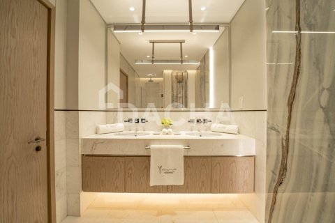 Apartment in The Palm Tower, Palm Jumeirah, Dubai studio, 49 sq.m. № 111671 - photo 4