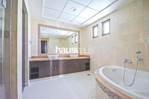 Villa in Kingdom of Sheba, Palm Jumeirah, Dubai 5 bedrooms, 1292 sq.m. № 43851 - photo 12