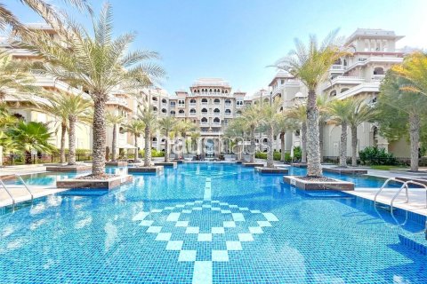 Apartment in Palm Jumeirah, Dubai 2 bedrooms, 163 sq.m. № 43853 - photo 3