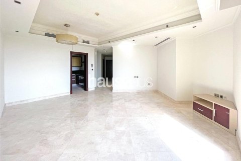 Apartment in Palm Jumeirah, Dubai 2 bedrooms, 163 sq.m. № 43853 - photo 11