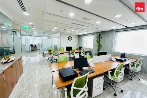 Bureau à Business Bay, Dubai, 142.7 m², № 137533 - photo 9