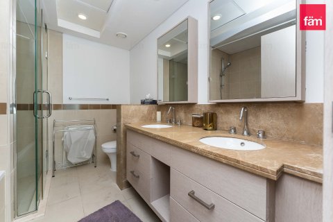 Снять в аренду квартиру в Даунтаун Дубай (Даунтаун Бурдж Дубай), Дубай: 2 спальни, 119.5м², № 137532 - фото 21