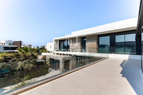 Villa in Pearl Jumeirah, Jumeirah, Dubai 5 bedrooms, 940.55 sq.m. № 140463 - photo 14