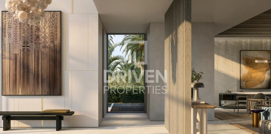 Villa en Dubai, 4 dormitorios, 620.5 m², № 140459