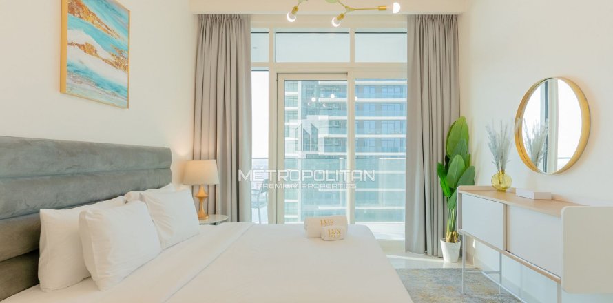 Appartement à EMAAR Beachfront, Dubai Harbour, Dubai, 2 chambres, 130 m², № 73234