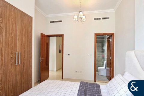 Apartment in Downtown Dubai (Downtown Burj Dubai), Dubai 2 bedrooms, 124 sq.m. № 78769 - photo 11