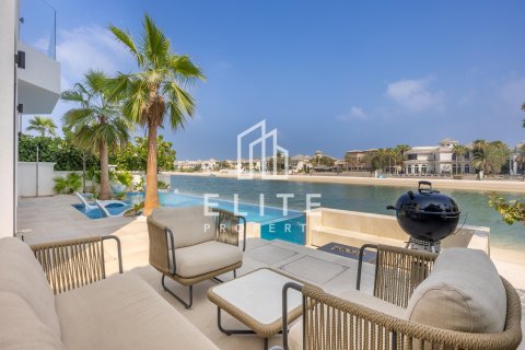 Villa à Garden Homes, Palm Jumeirah, Dubai, 5 chambres, 632 m², № 142326