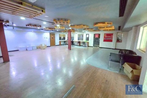 Almacén en Al Quoz Industrial Area, Al Quoz, Dubai, 3577 m², № 103752 - foto 9