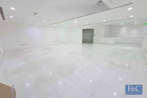Almacén en Al Quoz Industrial Area, Al Quoz, Dubai, 3577 m², № 103752 - foto 10