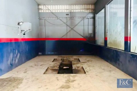 Almacén en Al Quoz Industrial Area, Al Quoz, Dubai, 3577 m², № 103752 - foto 11