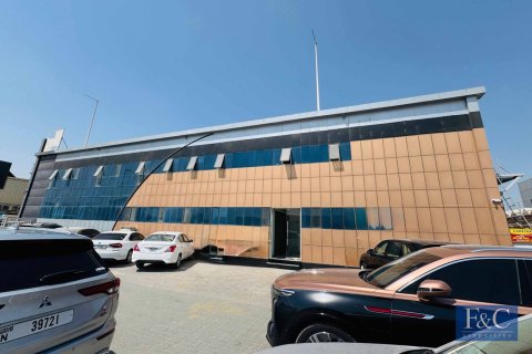 Entrepôt à Al Quoz Industrial Area, Al Quoz, Dubai, 557 m², № 103762 - photo 3