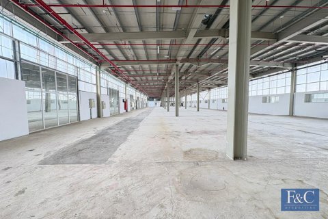 Entrepôt à Al Qusais Industrial Area, Al Qusais, Dubai, 2415 m², № 103754 - photo 3