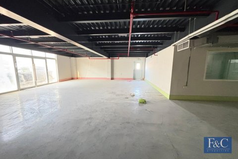 Entrepôt à Al Qusais Industrial Area, Al Qusais, Dubai, 2415 m², № 103754 - photo 14
