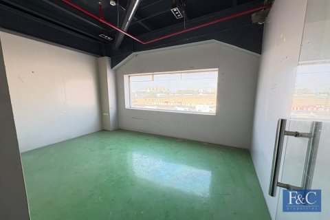 Entrepôt à Al Qusais Industrial Area, Al Qusais, Dubai, 2415 m², № 103754 - photo 10