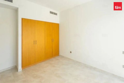 فيلا في دبي 4 غرف نوم, 258.5 م² رقم 124401 - صورة 8