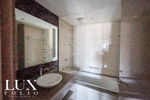 Снять в аренду квартиру в DAMAC Towers by Paramount, Бизнес-Бэй, Дубай: 2 спальни, 141м², № 46406 - фото 21