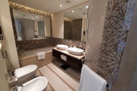 Снять в аренду апартаменты в отеле в The Address Downtown Hotel, Даунтаун Дубай (Даунтаун Бурдж Дубай), Дубай: 2 спальни, 176.98м², № 1087 - фото 10