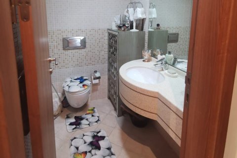 Apartment in Sulafa Tower, Dubai Marina, Dubai 2 bedrooms, 130 sq.m. № 1083 - photo 10