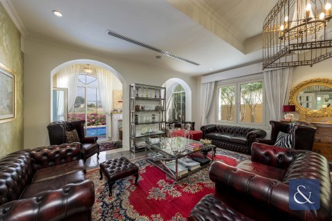 Villa in Sienna Lakes, Jumeirah Golf Estates, Dubai 4 bedrooms, 614 sq.m. № 76016 - photo 11