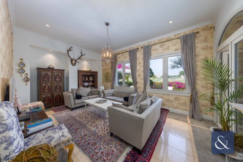 Villa in Sienna Lakes, Jumeirah Golf Estates, Dubai 4 bedrooms, 614 sq.m. № 76016 - photo 12