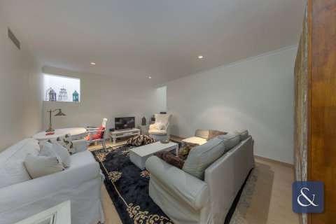 Villa in Sienna Lakes, Jumeirah Golf Estates, Dubai 4 bedrooms, 614 sq.m. № 76016 - photo 15