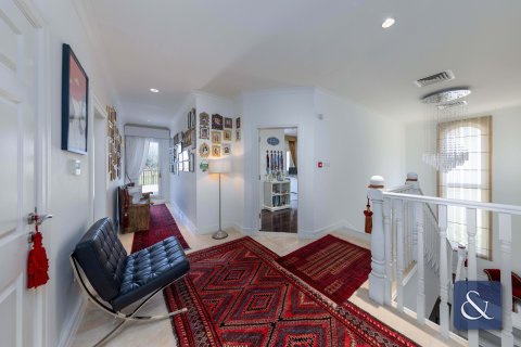 Villa in Sienna Lakes, Jumeirah Golf Estates, Dubai 4 bedrooms, 614 sq.m. № 76016 - photo 14