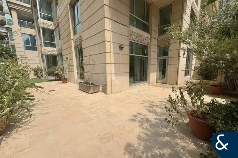 Apartment in Dubai Marina, Dubai 2 bedrooms, 272 sq.m. № 99054