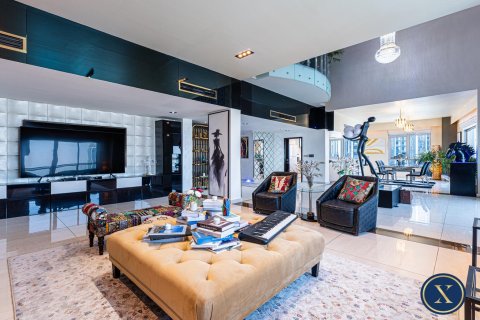 Купить квартиру в The Residences, Даунтаун Дубай (Даунтаун Бурдж Дубай), Дубай: 5 спален, 660м², № 45929 - фото 4
