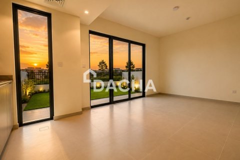 Maison de ville à EMAAR South, Dubai South (Dubai World Central), Dubai, 3 chambres, 193 m², № 135274