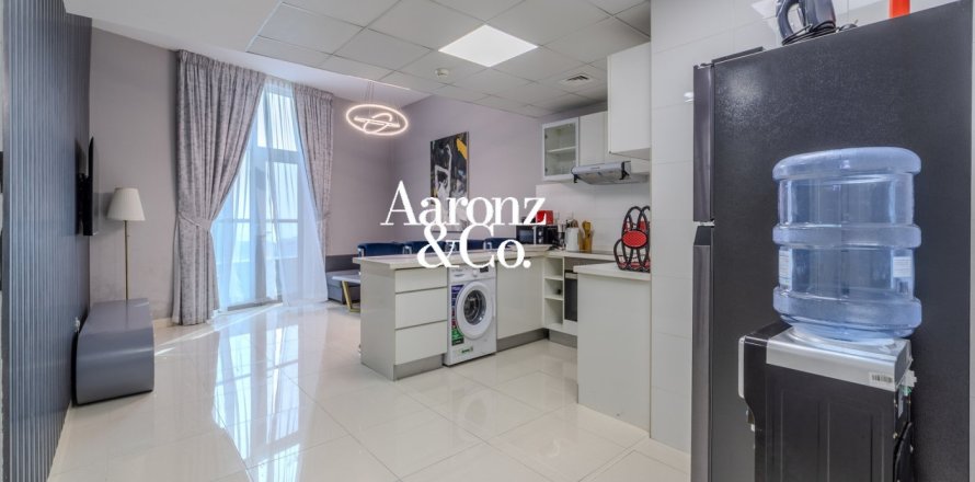 Appartement à Dubai Marina, Dubai, 2 chambres, 94 m², № 135272