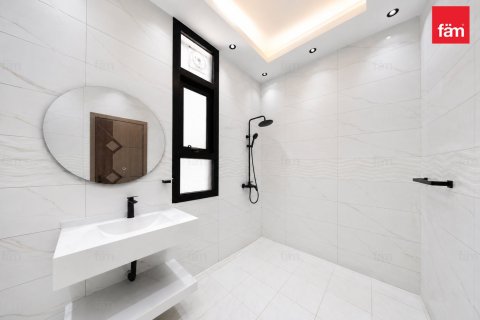 Villa en Al Barsha, Dubai, 4 dormitorios, 929 m², № 137891 - foto 9