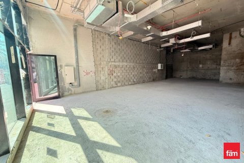Shop in Dubai 123.1 sq.m. № 111436
