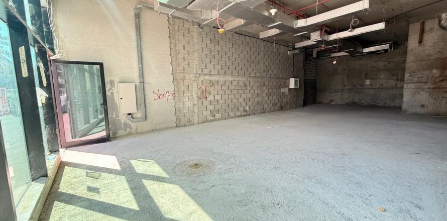 Shop in Dubai 123.1 sq.m. № 111436