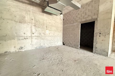 Shop in Dubai 123.1 sq.m. № 111436 - photo 6