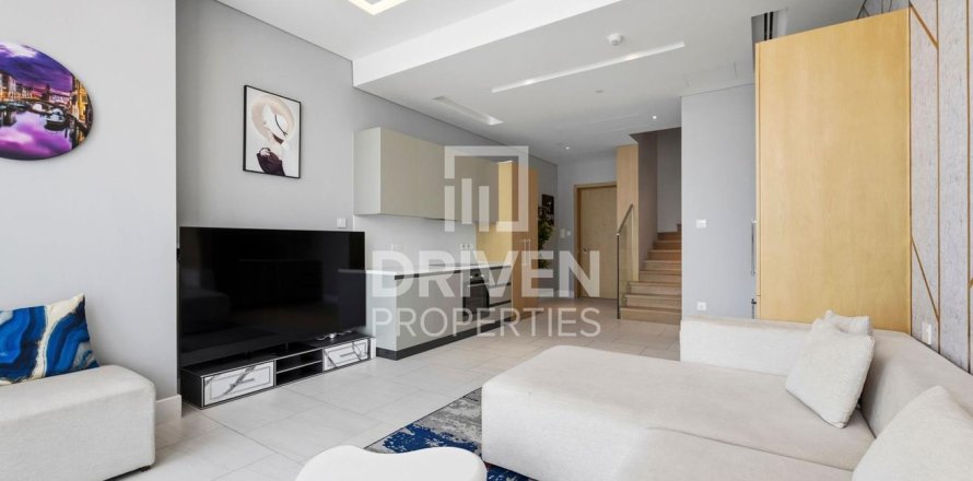 Квартира в SLS Dubai Hotel & Residences, Бизнес-Бэй, Дубай, 1 спальня, 102.19м², № 134239