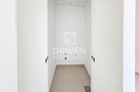 Apartamento en Umm Suqeim 3, Umm Suqeim, Dubai, 2 dormitorios, 121.7 m², № 134245 - foto 5