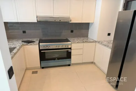 Townhouse in Damac Lagoons, Dubai 4 bedrooms, 212 sq.m. № 122320 - photo 6