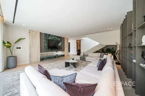 Villa en The Nest, Al Barari, Dubai, 5 dormitorios, 645 m², № 122324 - foto 9