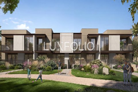 Adosado en Dubai Land, Dubai, 4 dormitorios, 290 m², № 46003 - foto 2