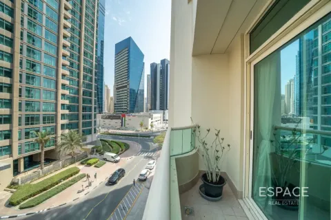 Купить квартиру в Дубай Марине, Дубай: 3 спальни, 238м², № 122316 - фото 3