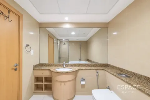 Купить квартиру в Дубай Марине, Дубай: 3 спальни, 238м², № 122316 - фото 11