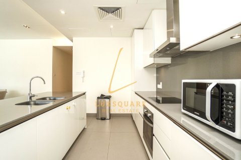 Apartment in Al Wasl, Dubai 2 bedrooms, 177 sq.m. № 139302 - photo 8